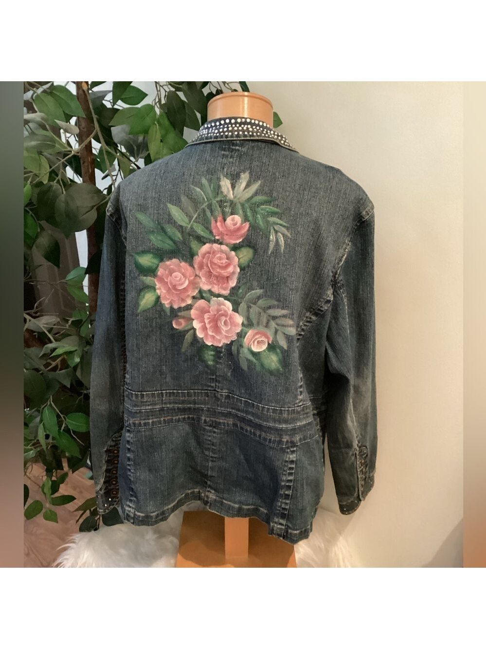a.n.a 3 button painted floral glitter embellished Jean jacket Woman’s size 2X - Picture 7 of 15